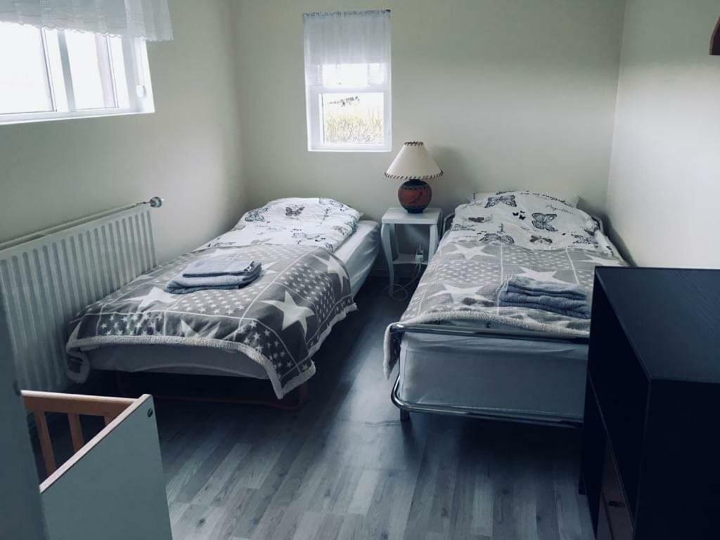 Hlíðarendi guesthouse Godafoss Extérieur photo